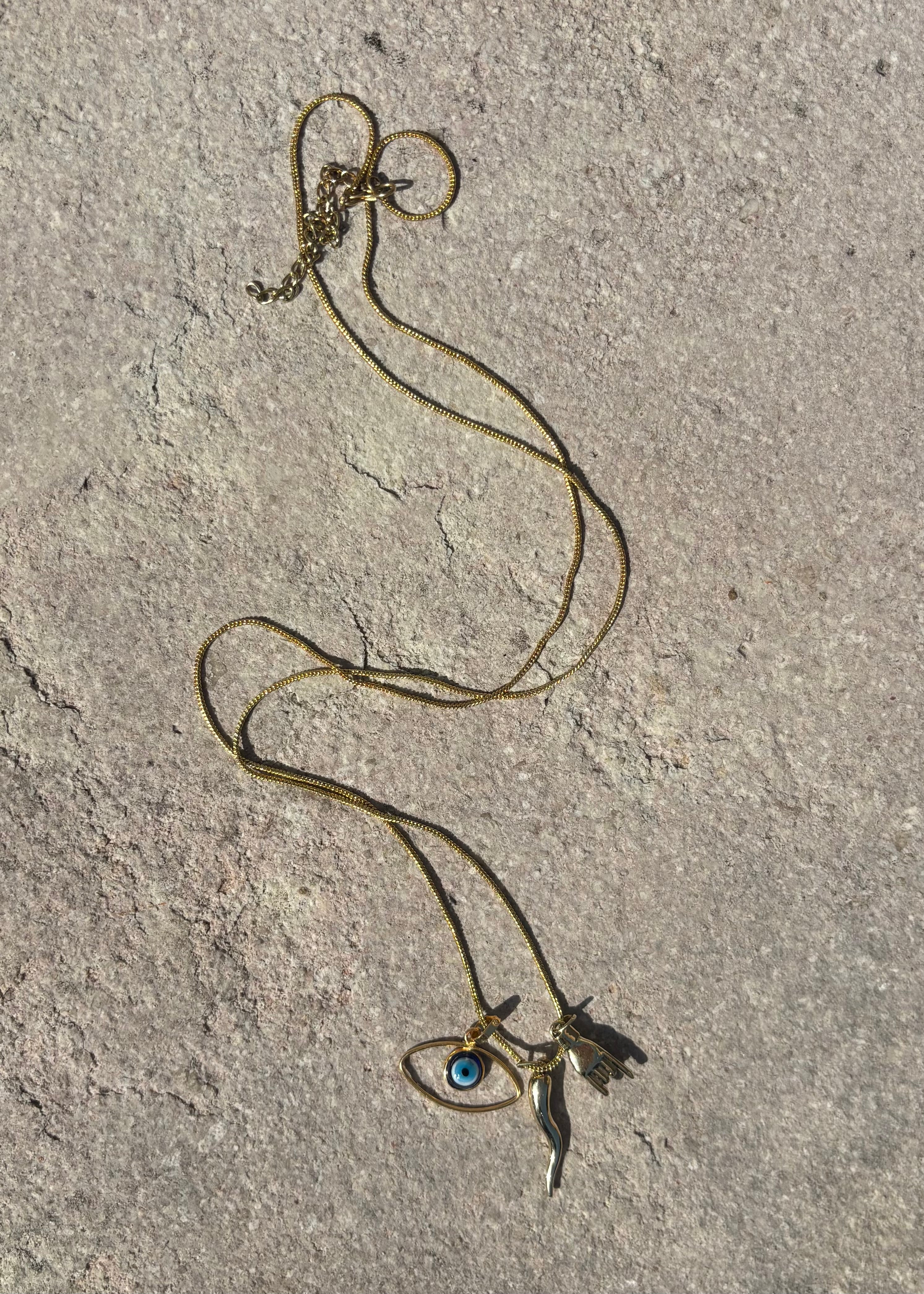 Collana Porta Fortuna