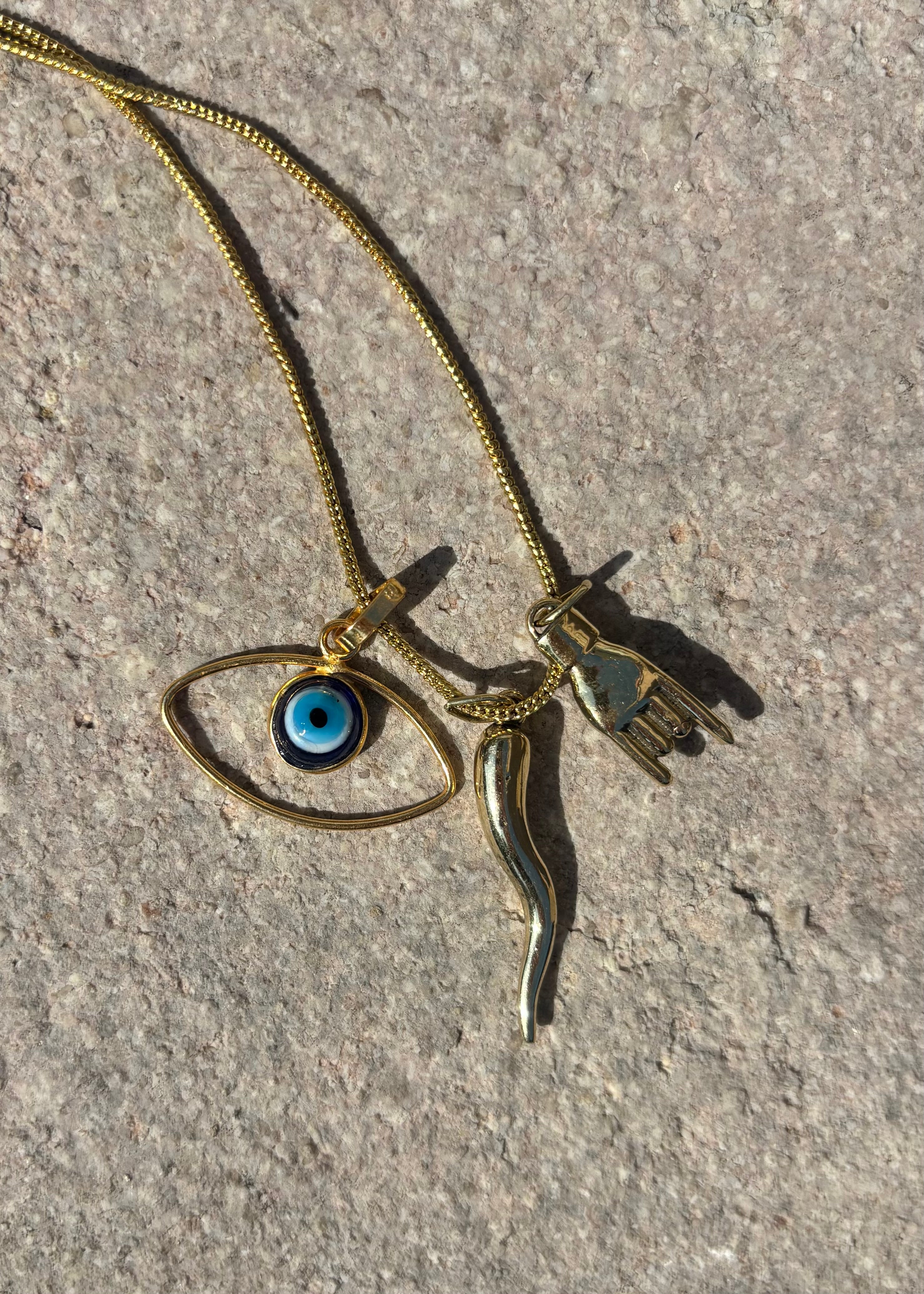 Collana Porta Fortuna