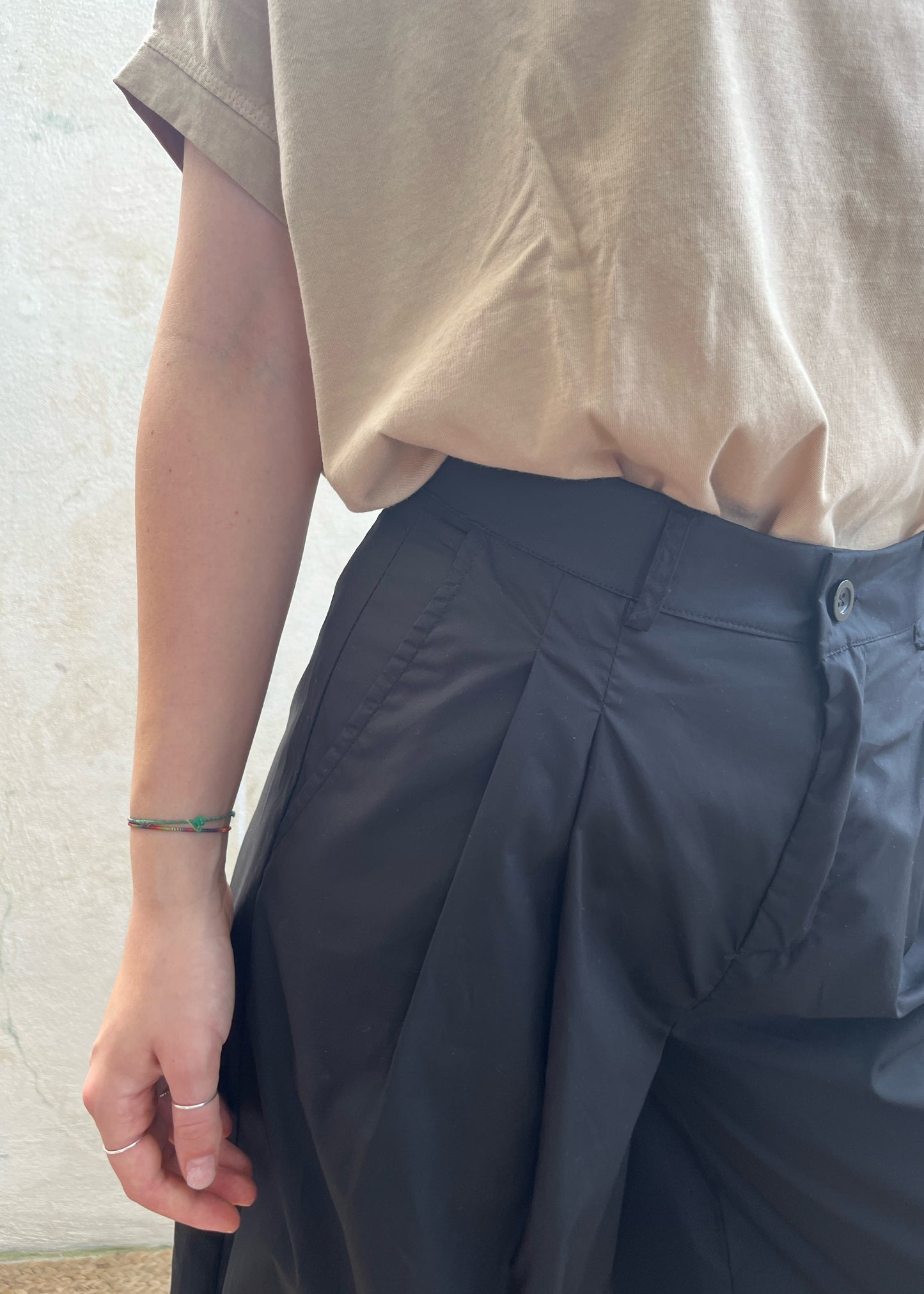 Pantalone largo