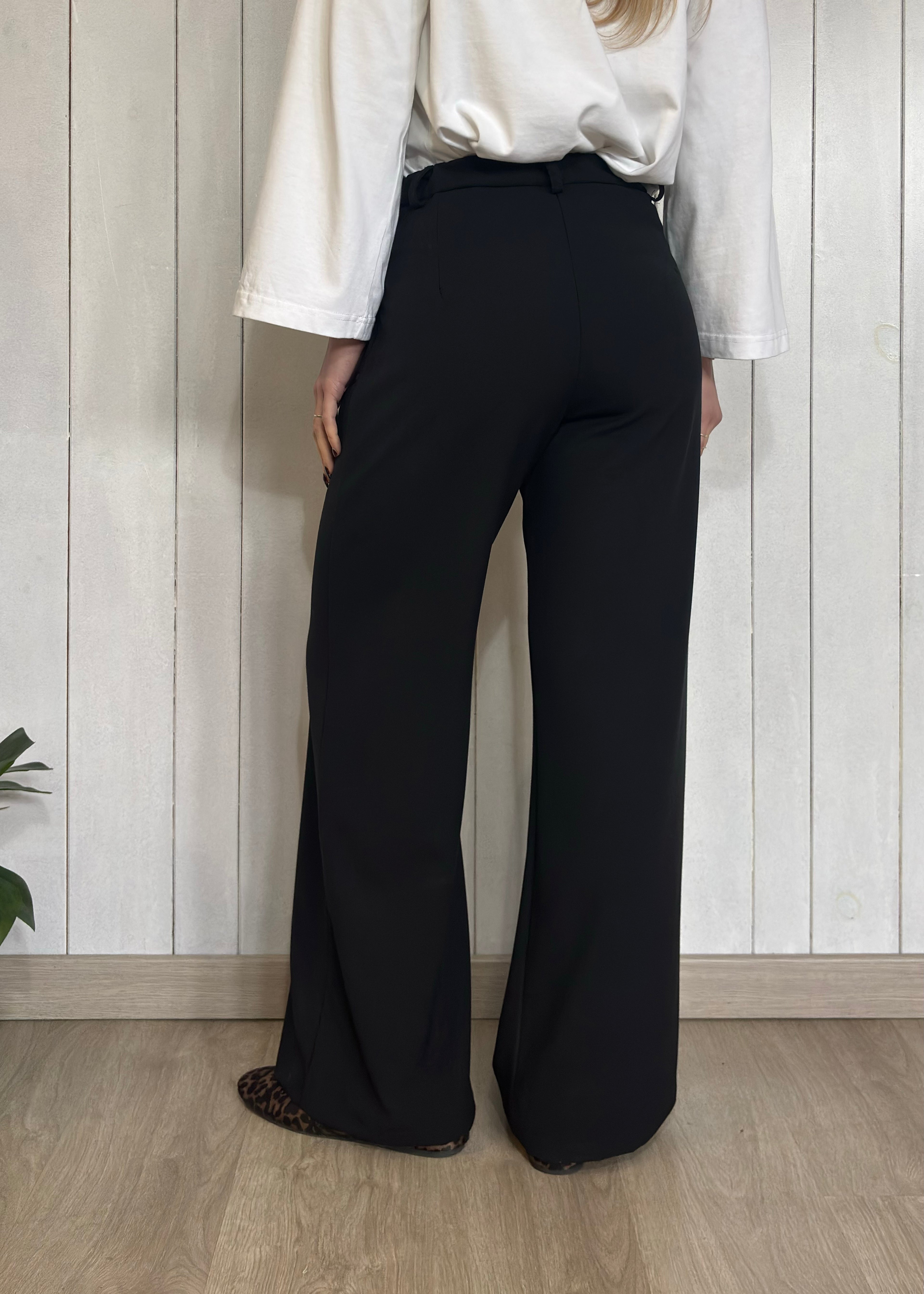 Pantalone Essenza Nero