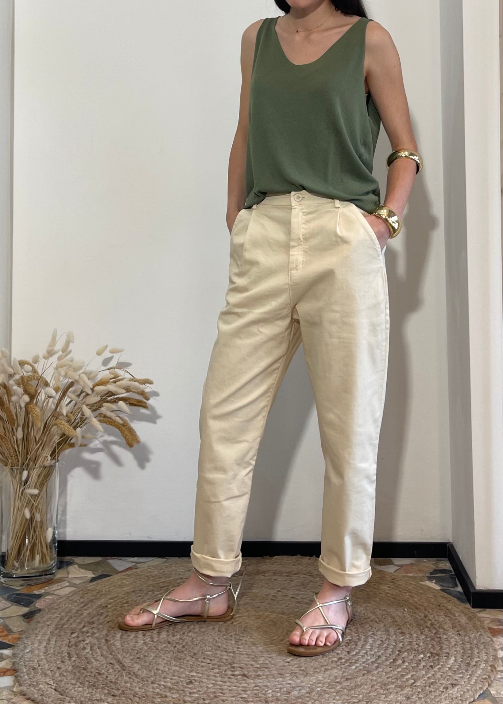 Pantalone slim burro